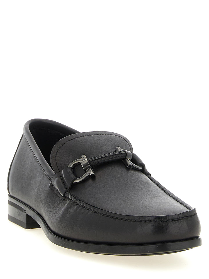 Ferragamo Supreme Loafers - Black | 7dfba3ff56572e40554d15002ea49183bdff9d4a