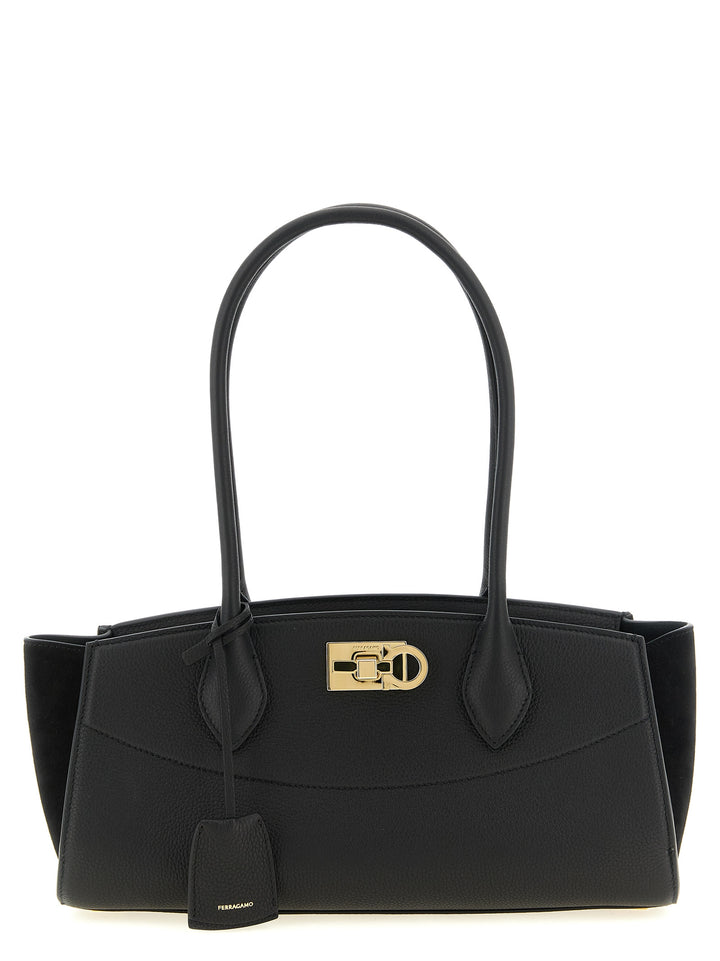 Ferragamo Studio Soft East West (M) Shoulder Bags - Black | 3657bdafe71c05805d2b42823710d95ef5c4c6e3