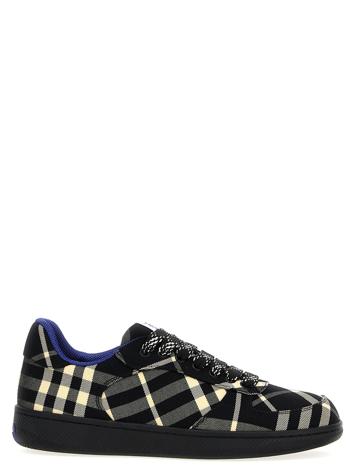 Terrace Check Sneakers Black