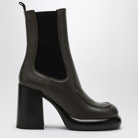 Chelsea Wedge Boot In Dark Green Leather