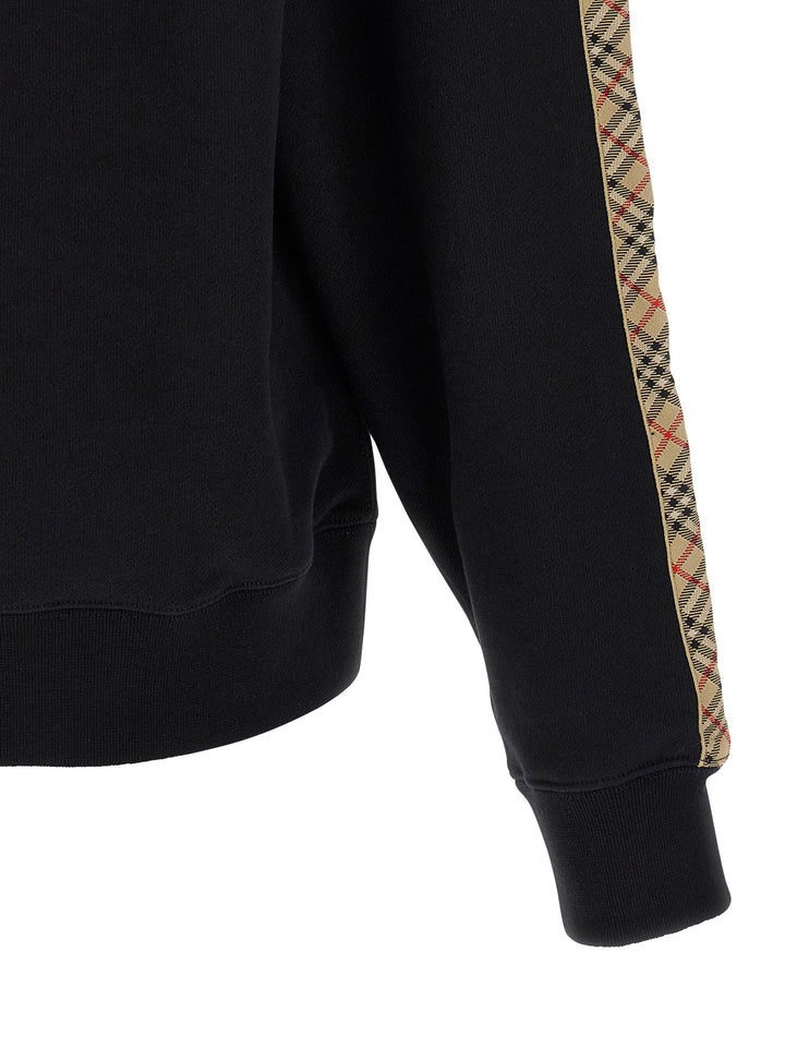 Burberry Simon Sweatshirt - Black | da2b5c9371df213e26e4cb60e14a13b29c678421