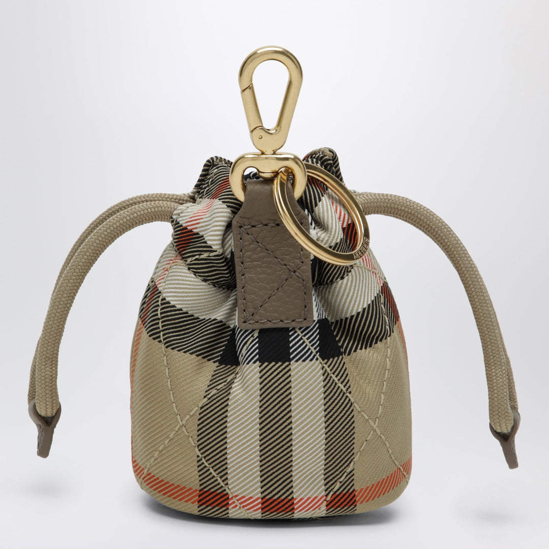Burberry Apparel & Accessories - Beige | 3b2e35a16edd046dbcb1f3a5bce9333ba028876c