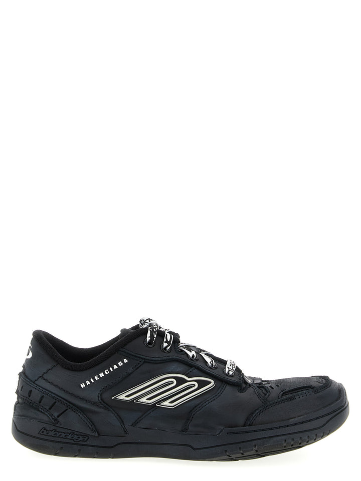 Balenciaga Hamptons Worn-Out Sneakers - Black | 972aa7fcb065899d724aea1fedff87c3e10f1e0d