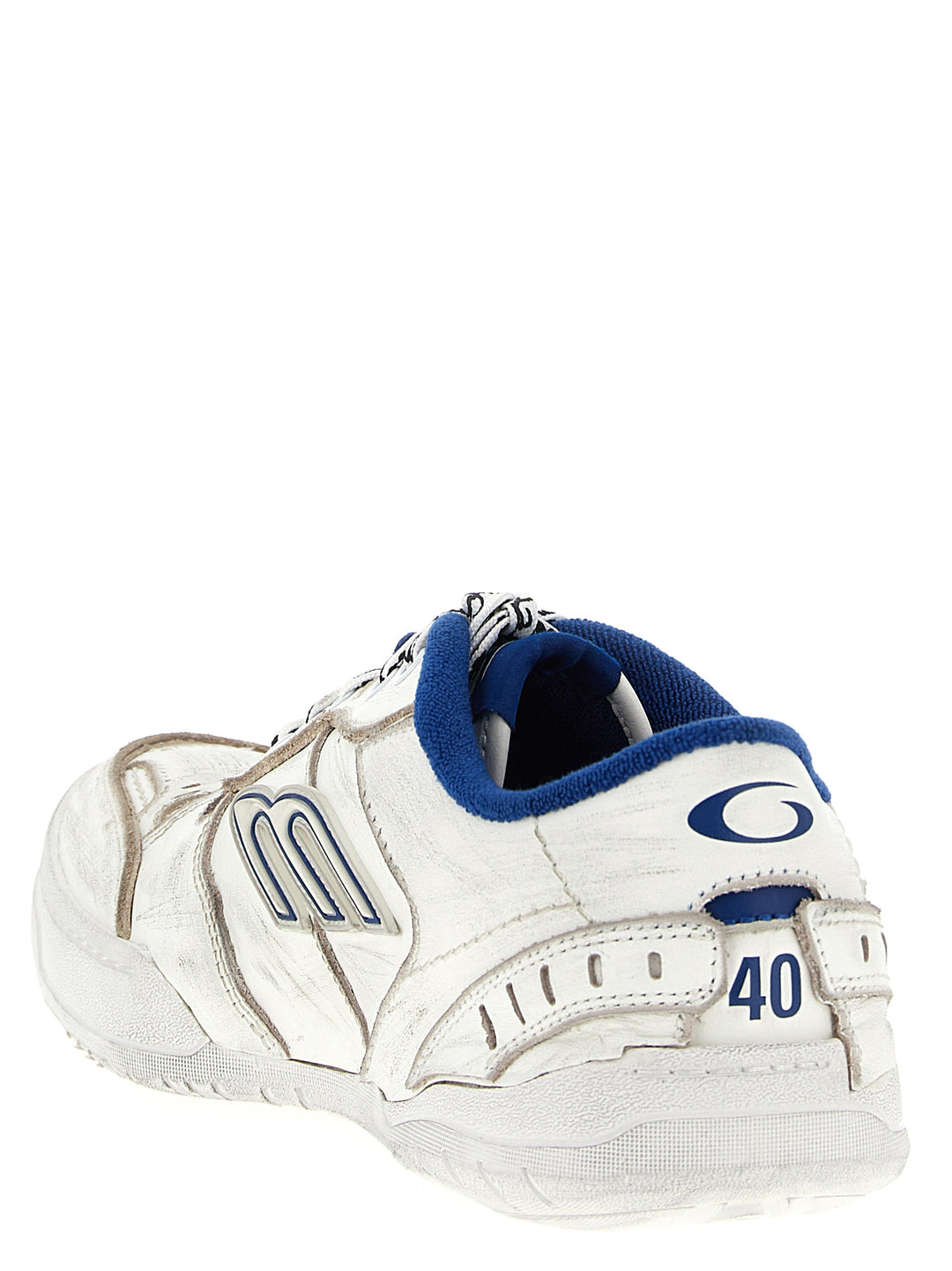 Balenciaga Hamptons Worn-Out Sneakers - White | 9619379a8837e837b5a7d75b0e06f73ac3debd32