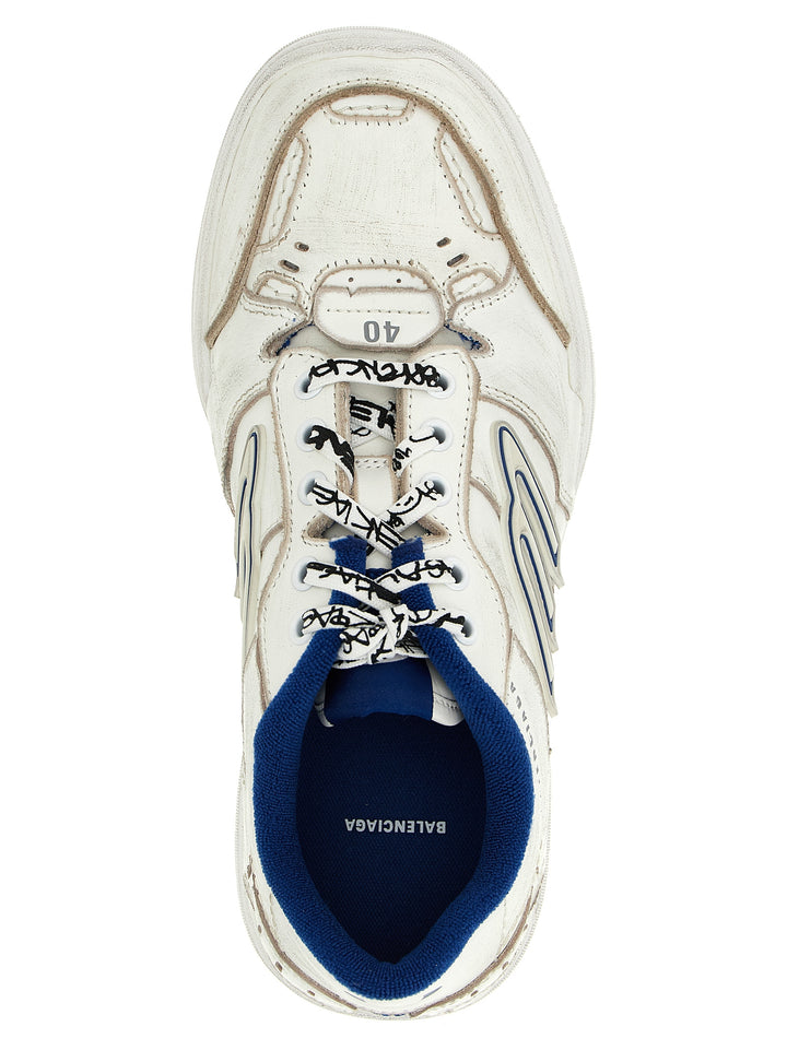 Balenciaga Hamptons Worn-Out Sneakers - White | 4060c055f199e43e840c18f3baa1884ecba1d0b4