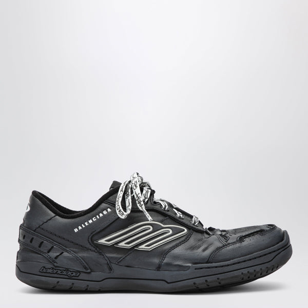 Hamptons Worn-Out Black Sneakers