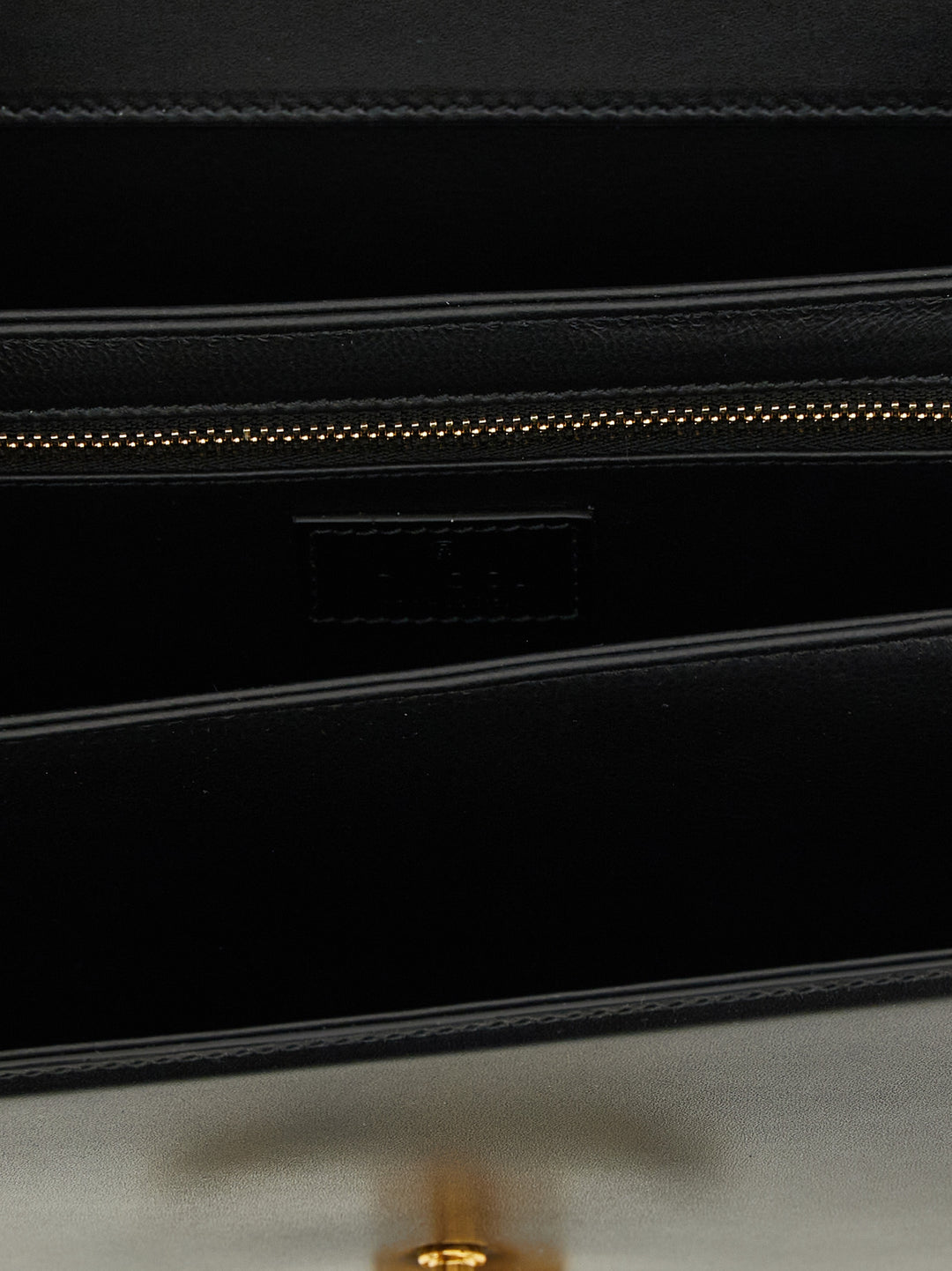 Gucci Siena Crossbody Bags - Black | 11e970caae059e50ca7c4c17e0e0ee49f295c560