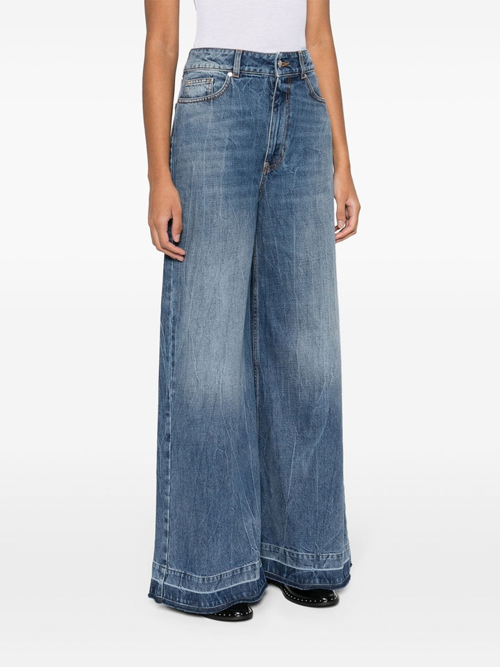 Wide leg jeans