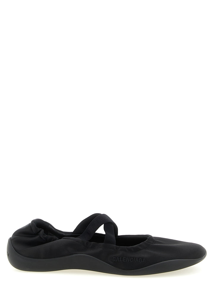 Balenciaga Shibuya Flat shoes - Black | 60c283f385609ee20153bf535471f5a85e271828