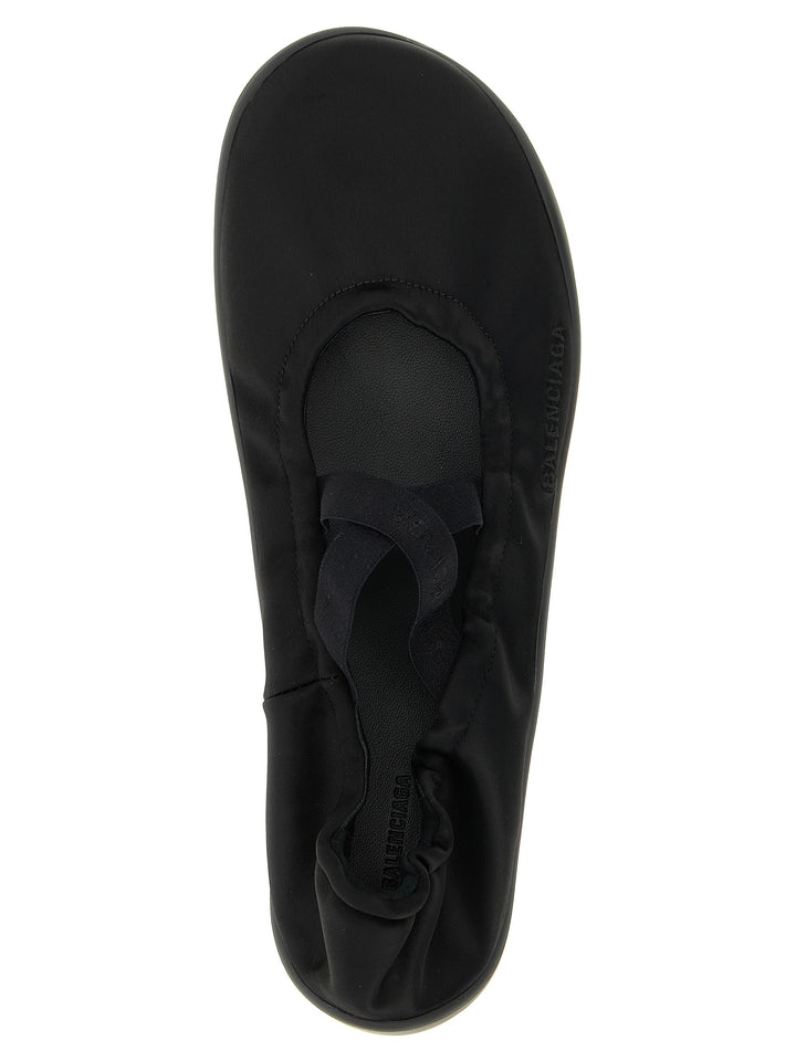 Balenciaga Shibuya Flat shoes - Black | af84384f21a7c7fdeb3121f88677a0e4247929c3