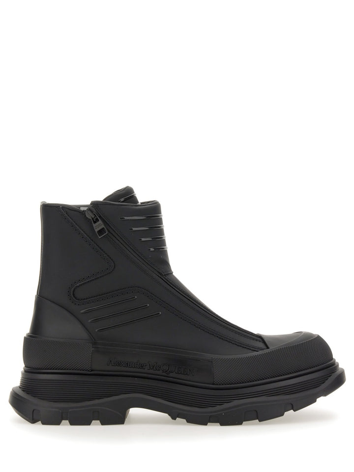 Alexander McQueen Boots - Black | Wanan Luxury
