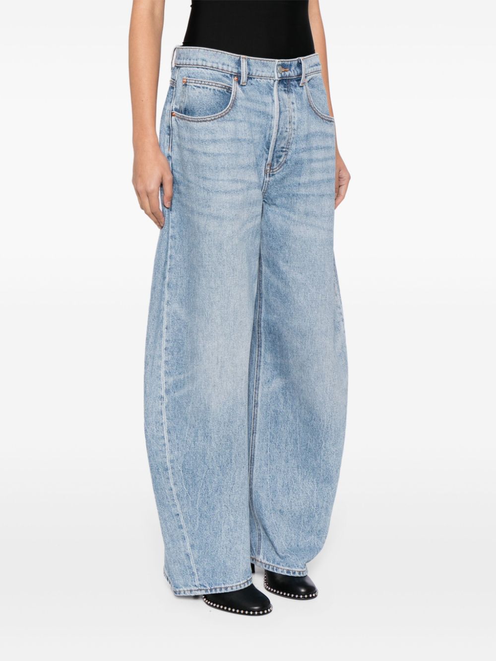 Wide leg jeans