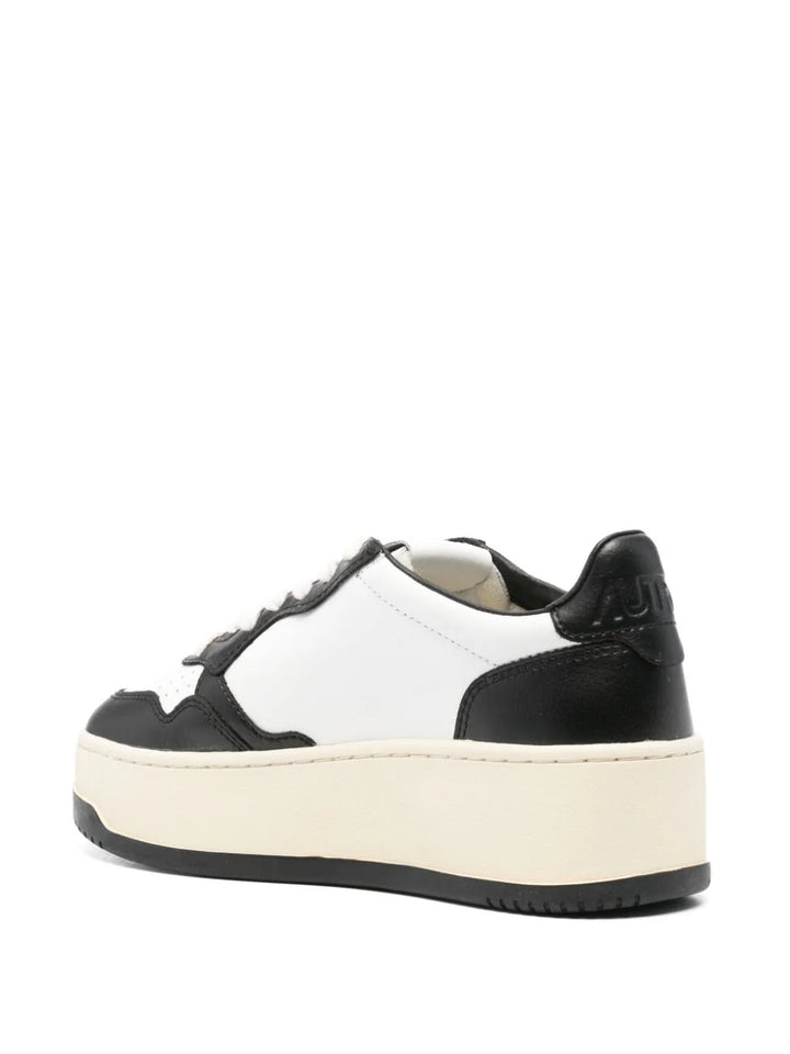 Medalis sneakers with raised sole