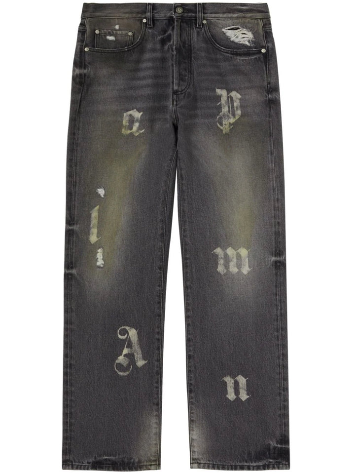 Wide jeans with application