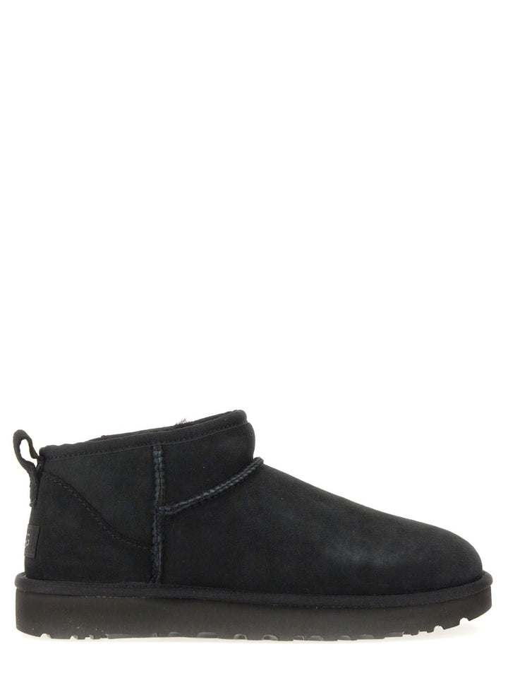UGG Boots - Black | Wanan Luxury