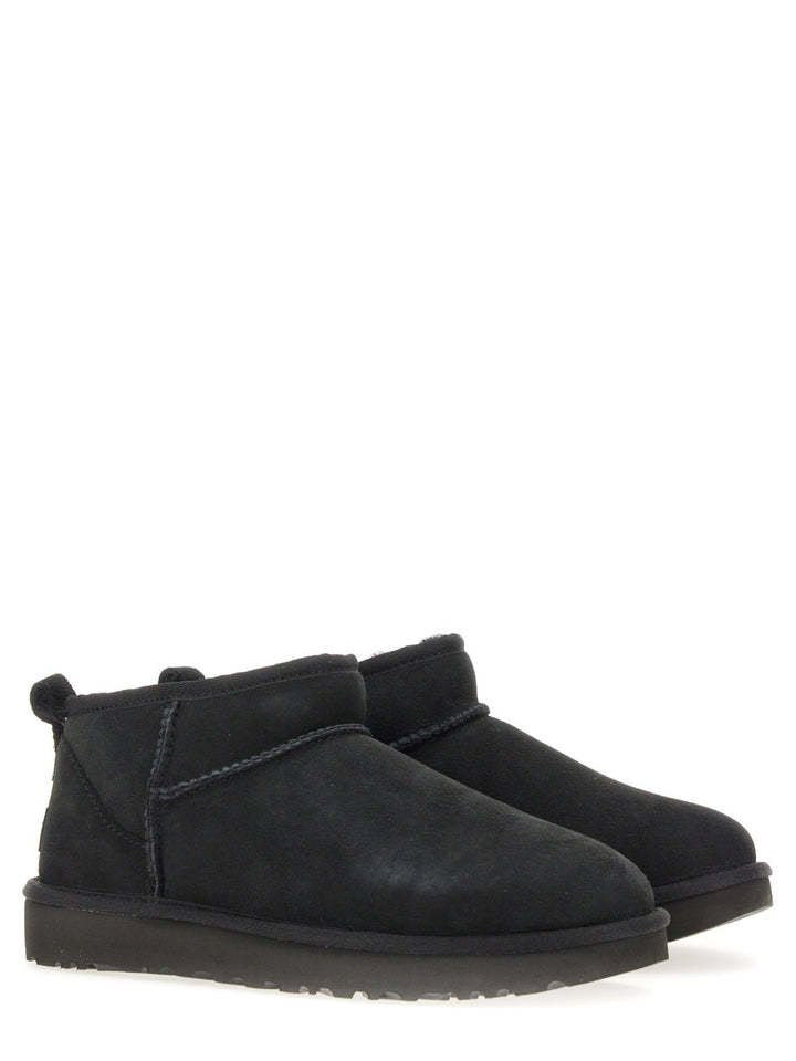 UGG Boots - Black | Wanan Luxury