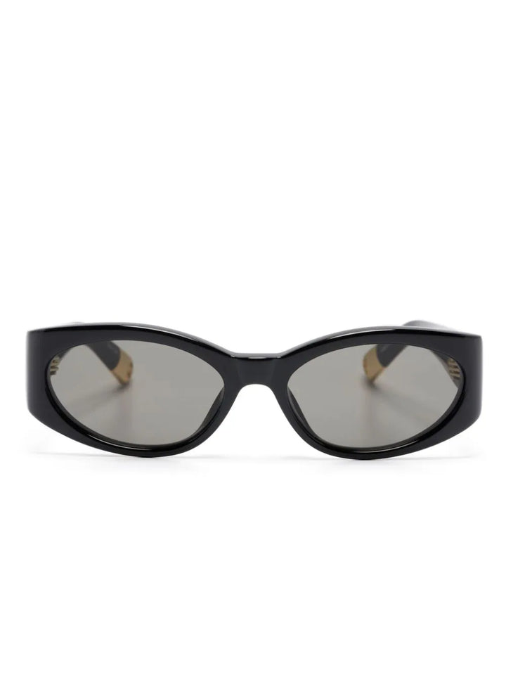 Les lunettes Ovalo oval sunglasses