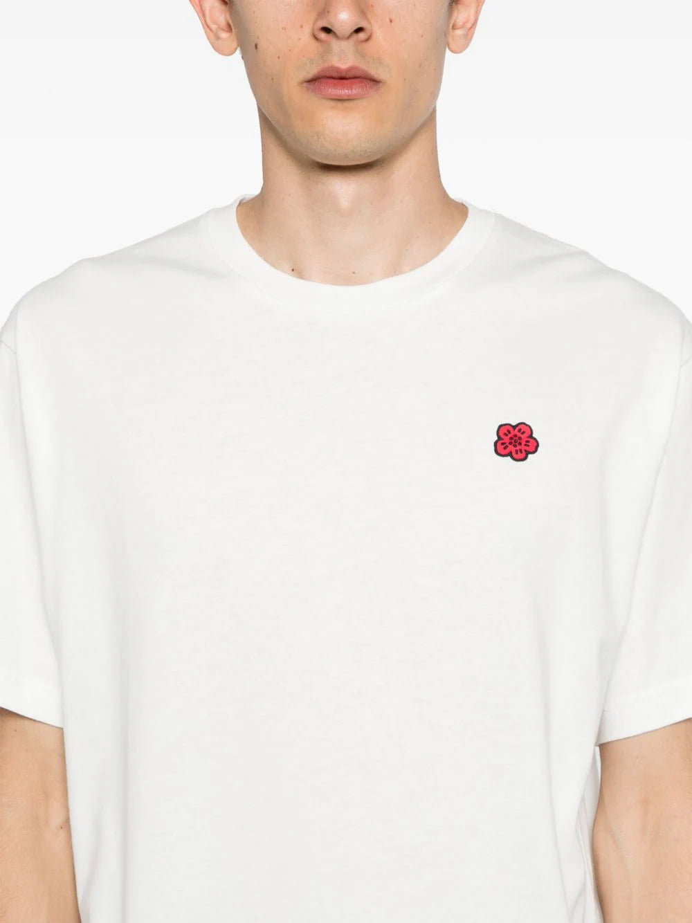 T-shirt with Boke Flower application