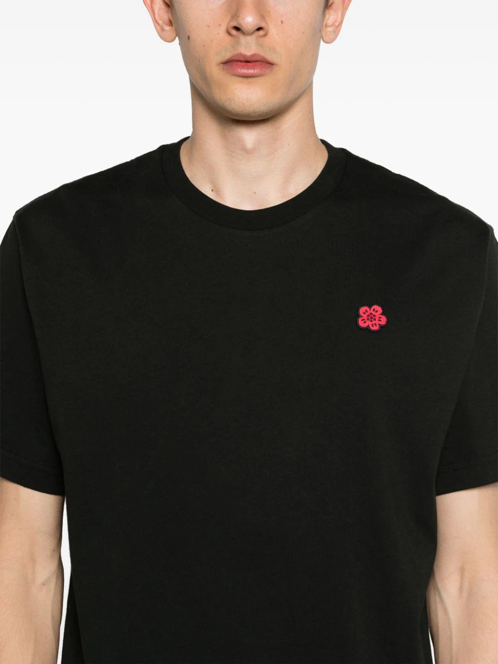 T-shirt with Boke Flower application