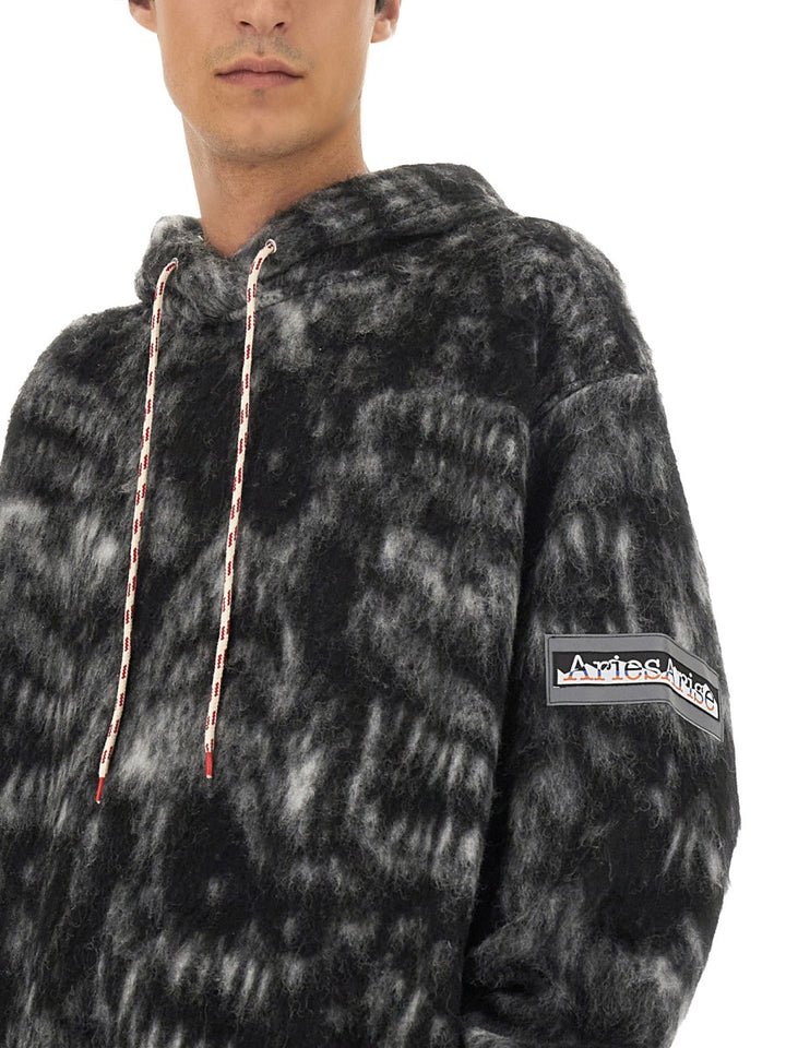 Aries Sweatshirts - Black | Wanan Luxury