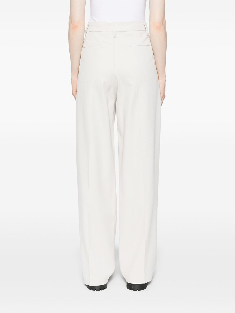 Straight trousers with pleats