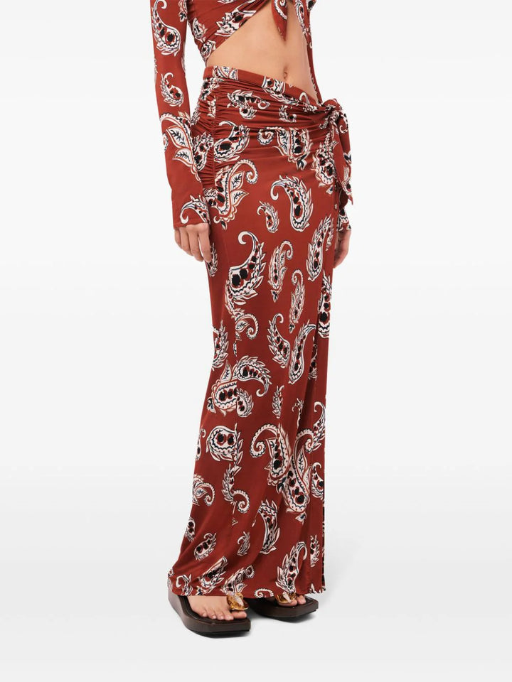 Long skirt with paisley print