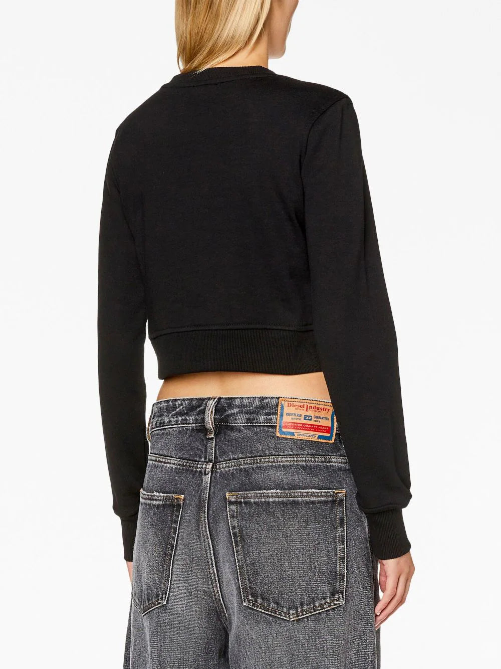 F-Slimmy-Od crop sweatshirt with cut-out