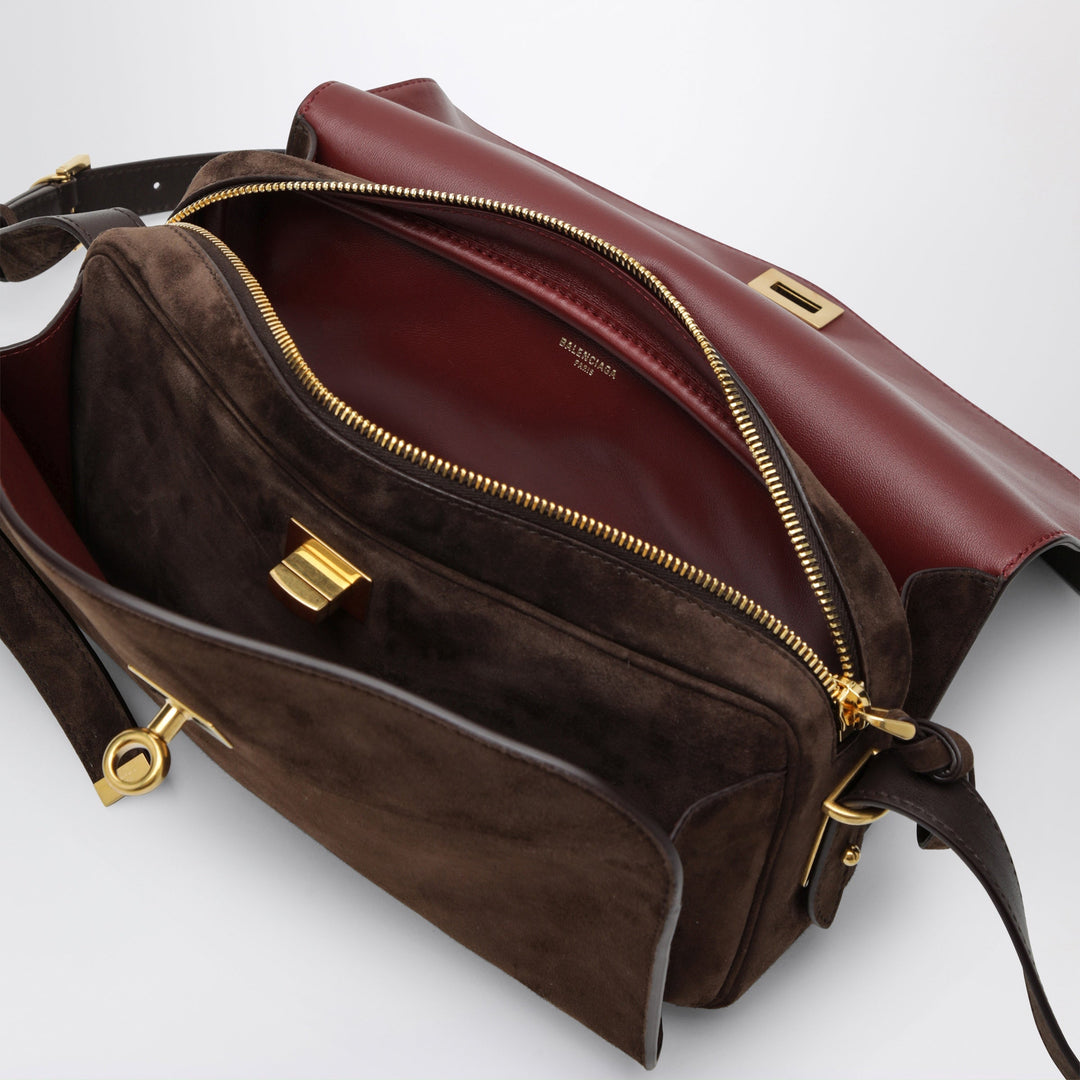 Balenciaga Apparel & Accessories - Brown | 6fcbf31af127346438cf35dd0542698ac5bab18b