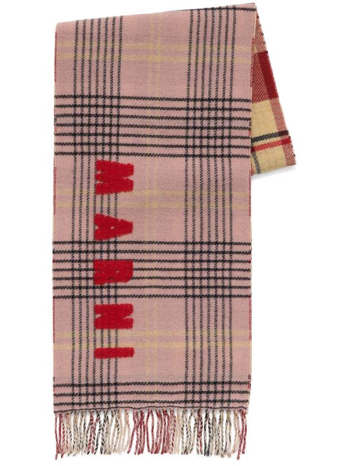 Scarf with inlay