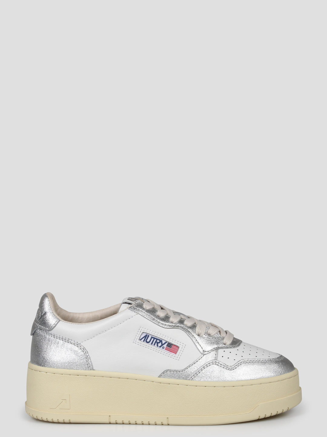 Medalist platform sneakers