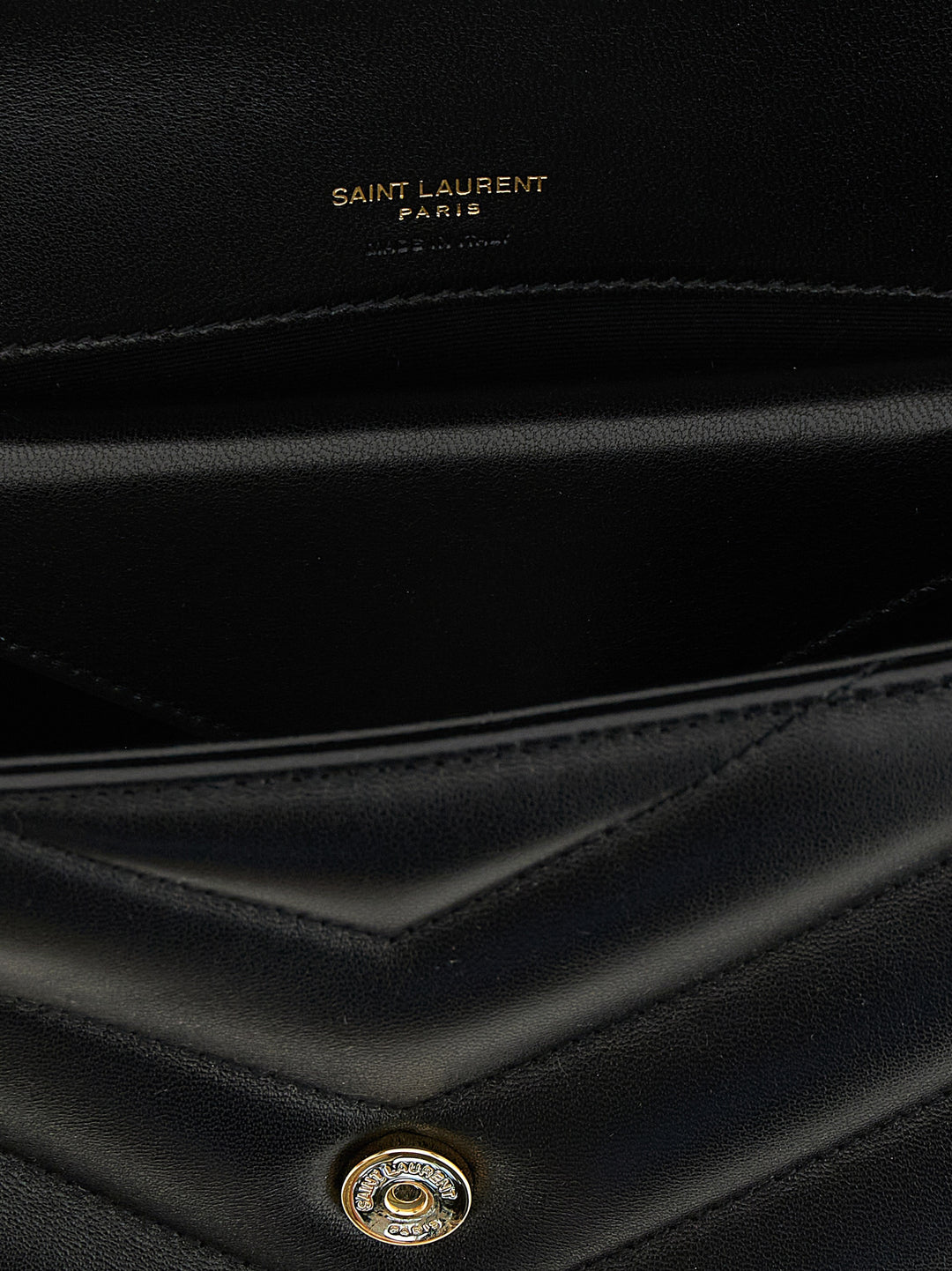 Saint Laurent Loulou Shoulder Bags - Black | e25ffca434b10e697efe6a8bde18be691ec3a53c