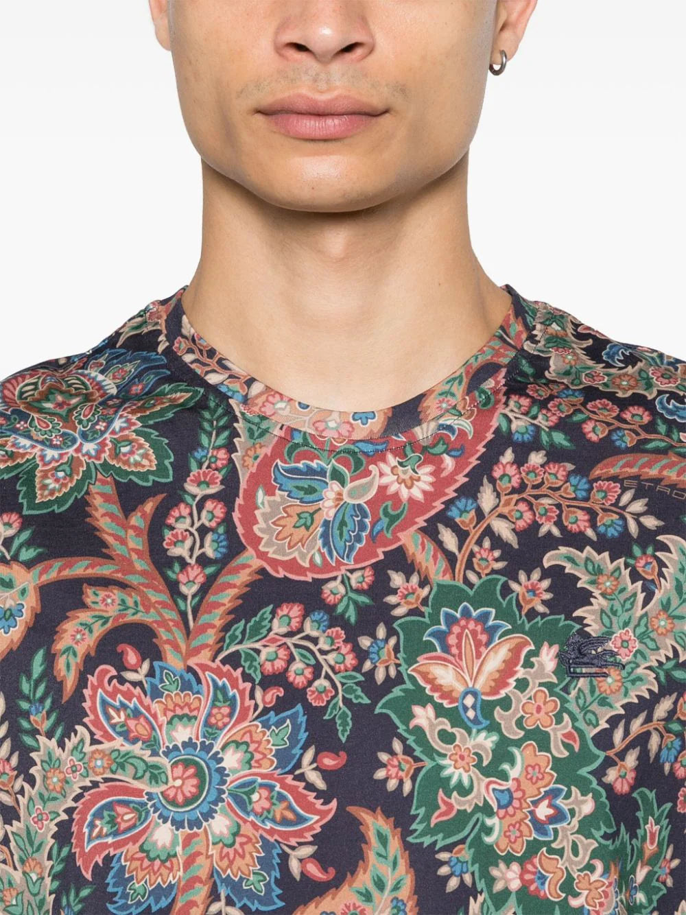 T-shirt with paisley print