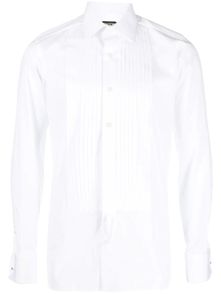 Shirt with pleats