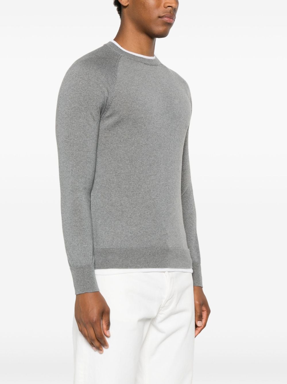 Sweater with contrasting finish