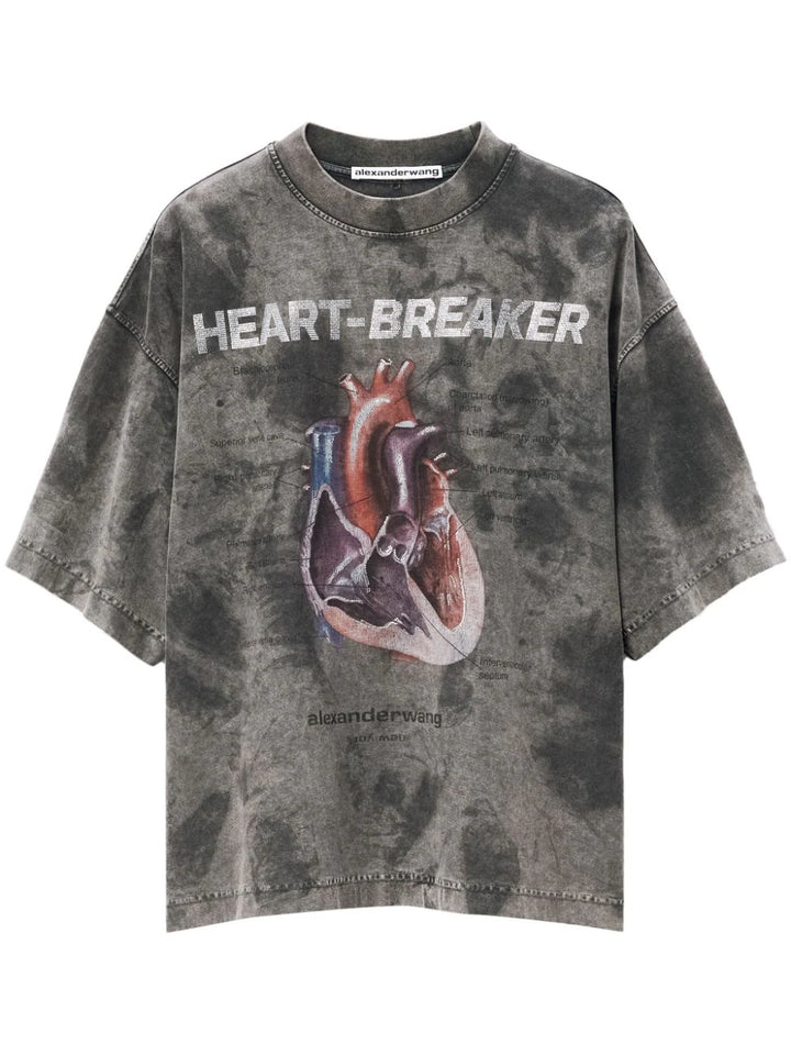 Oversized tee with "heart breaker" graphic print