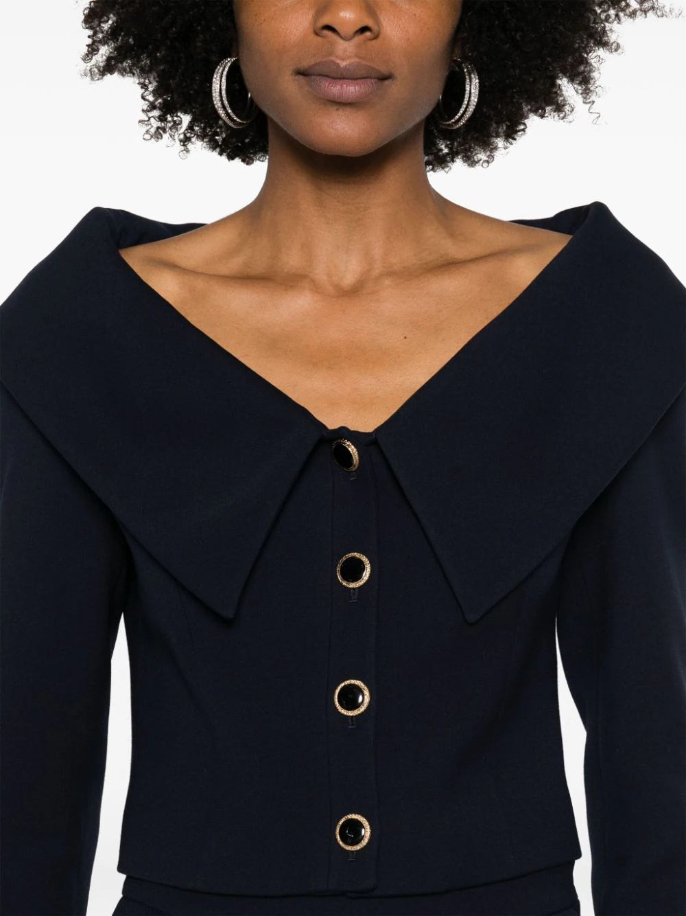 Single-breasted off-the-shoulder blazer