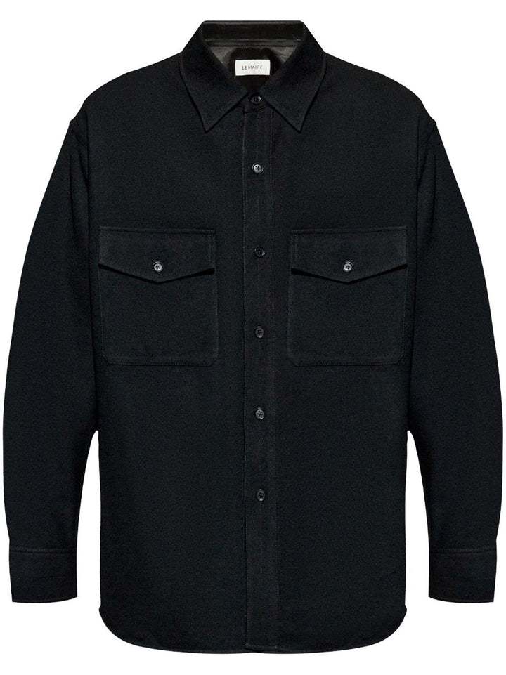 Long-sleeved buttoned jacket