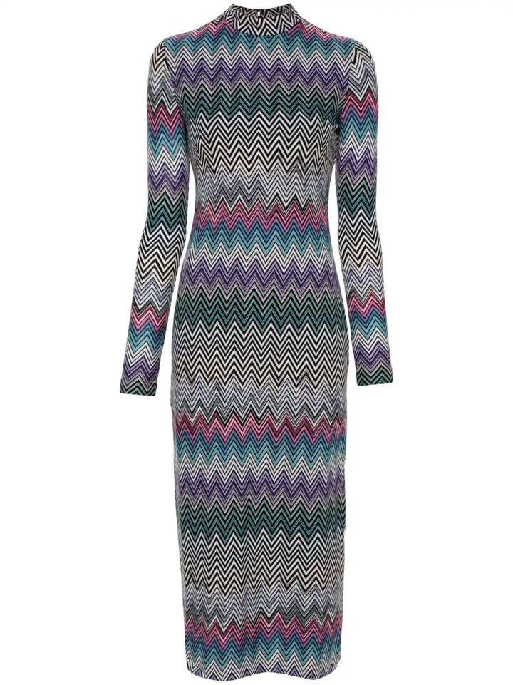 Midi dress with zigzag pattern