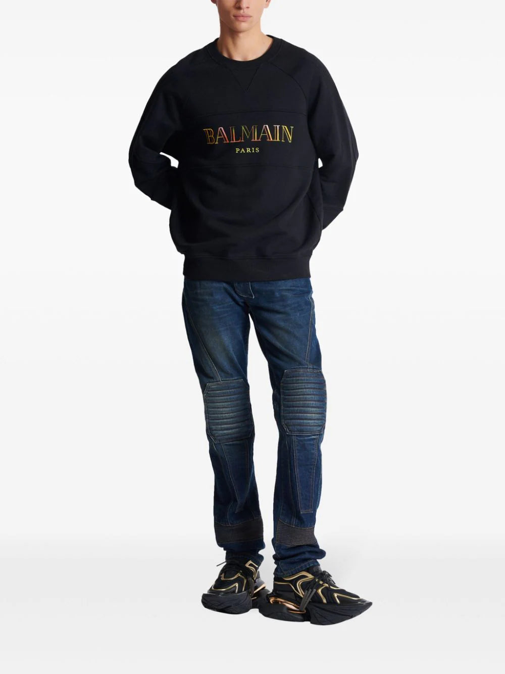 Oversized sweatshirt with embroidery