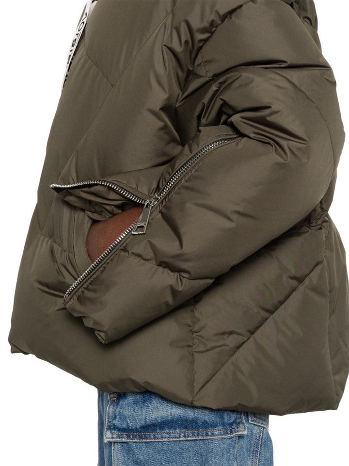 Iconic down jacket