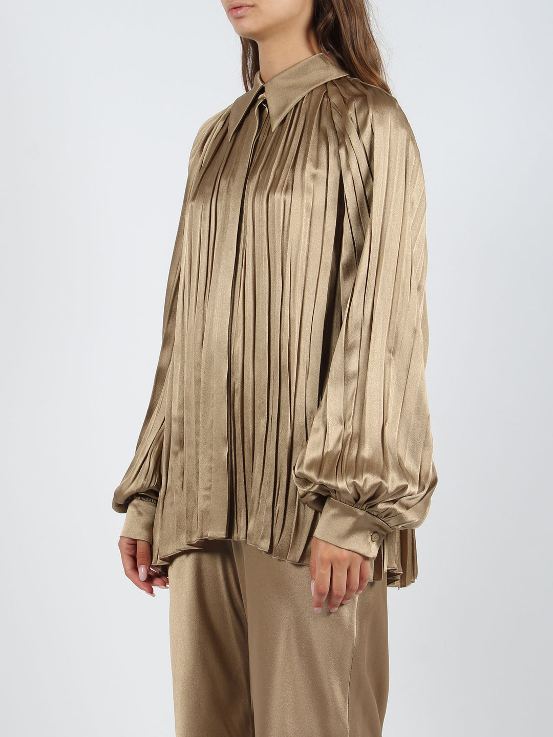 Satin pleated shirt