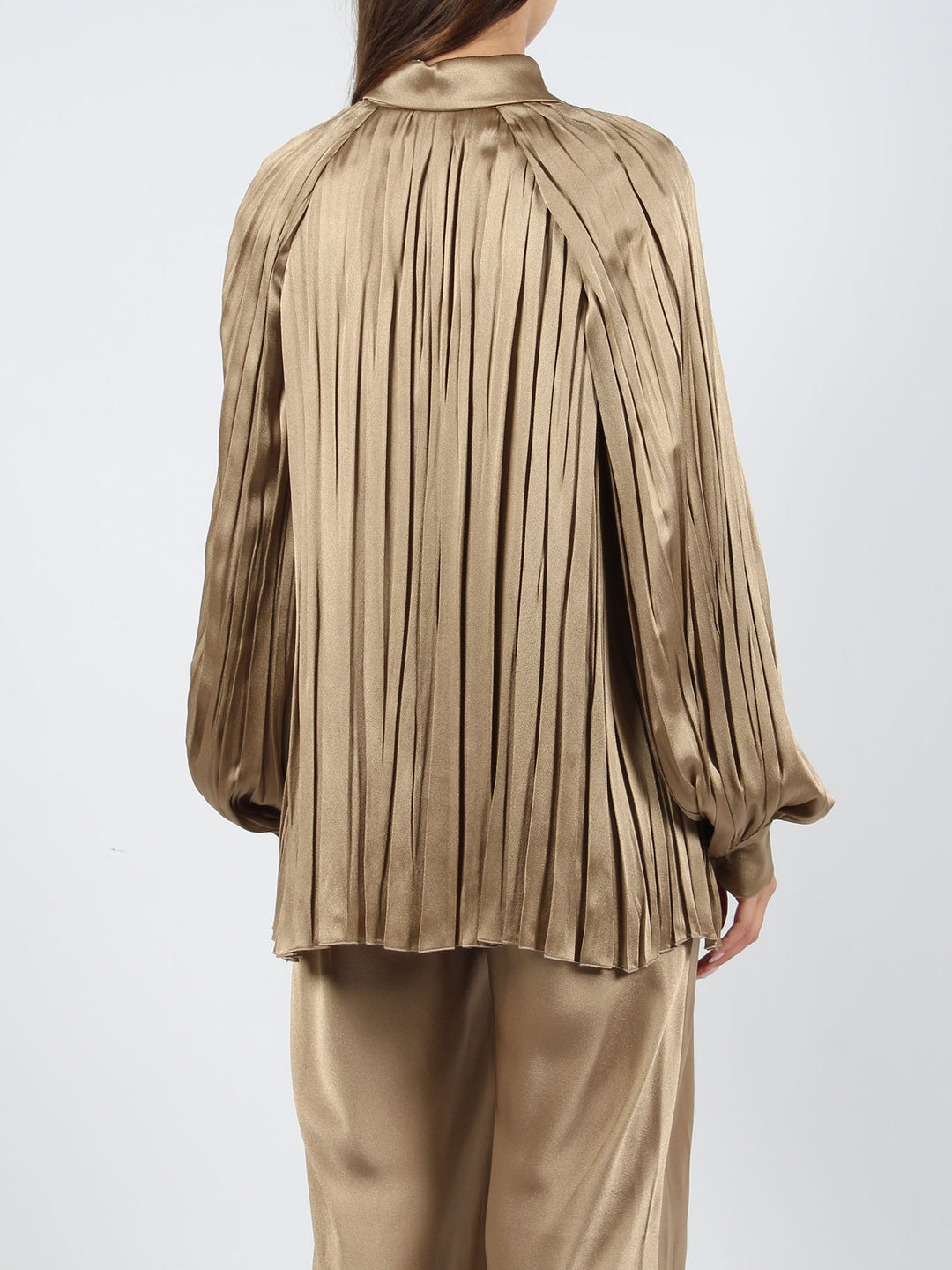 Satin pleated shirt