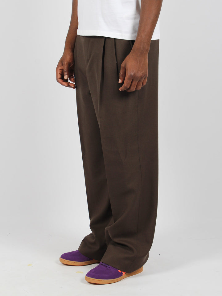 Large fit trousers