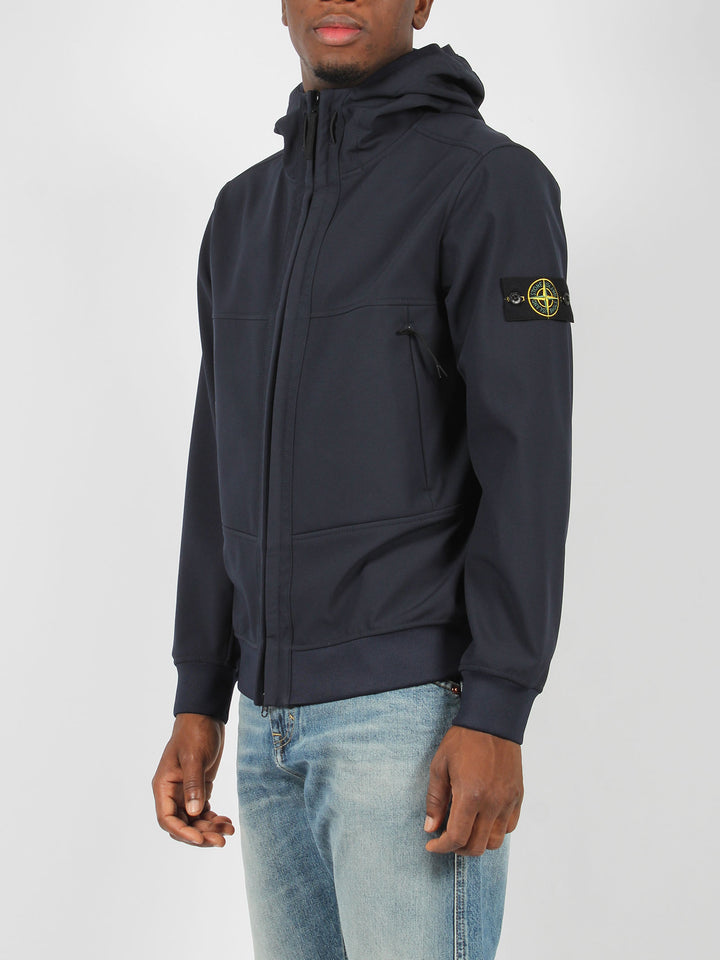 Soft shell- technology hooded jacket