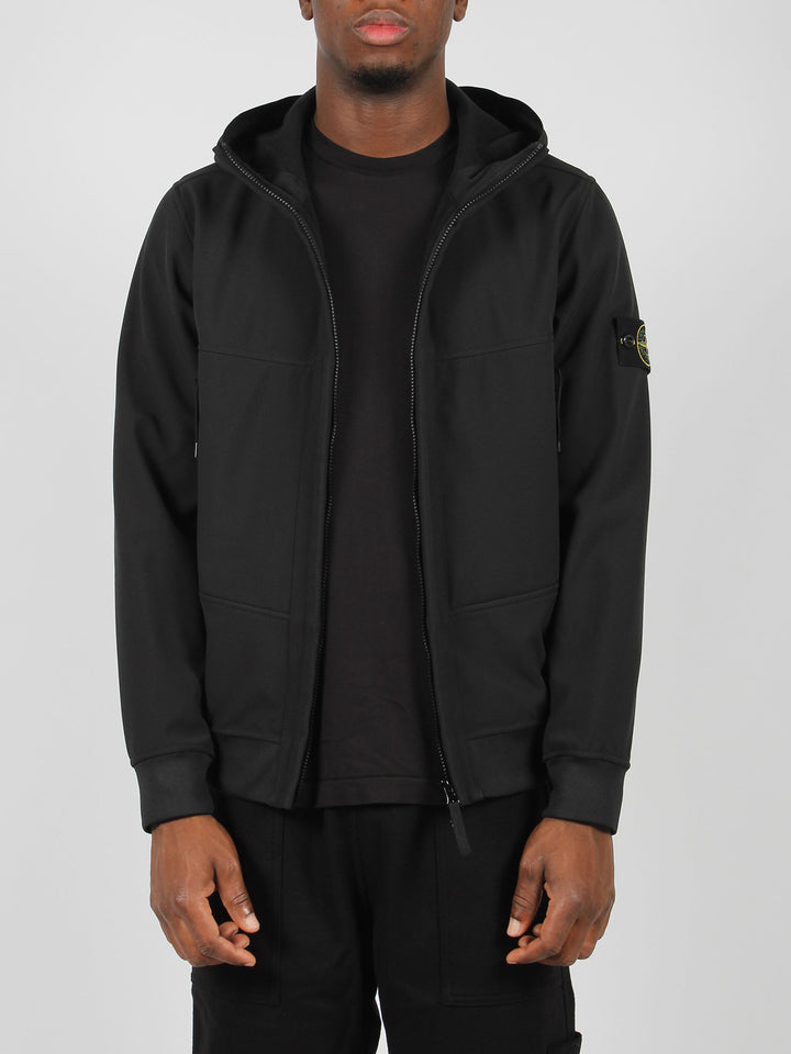 Soft shell- technology hooded jacket