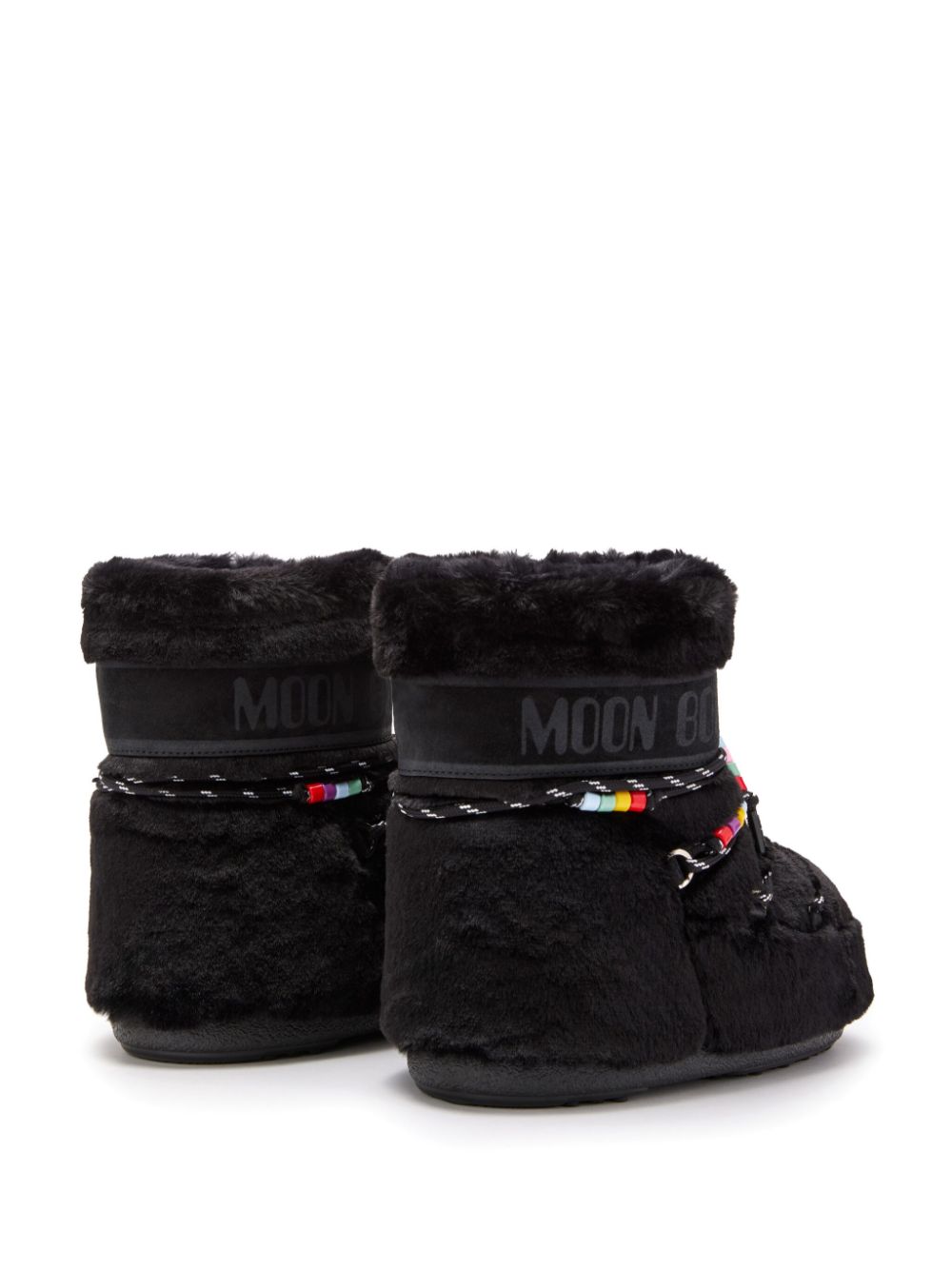 Icon boots with beads