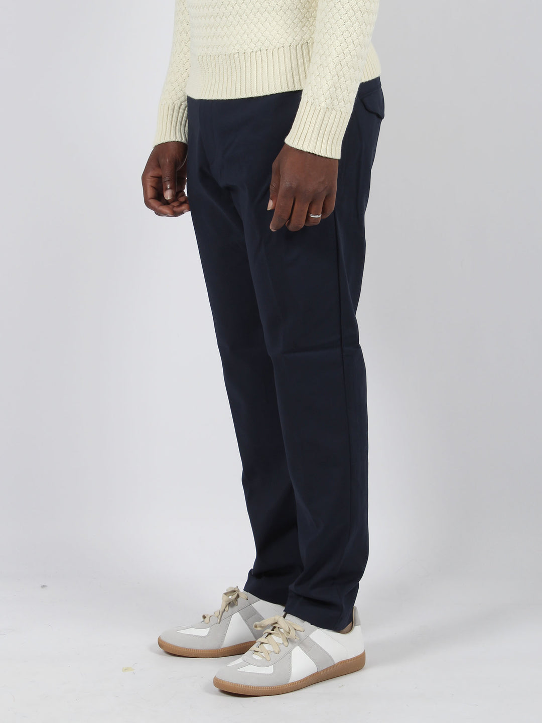 Elastic waist trousers