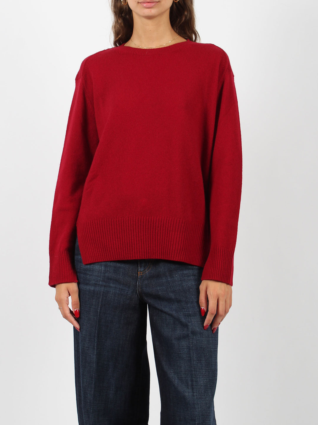 Relaxed round neck sweater