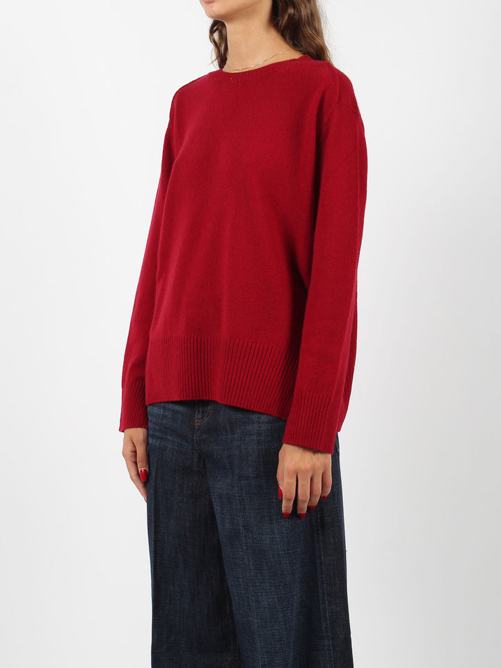 Relaxed round neck sweater