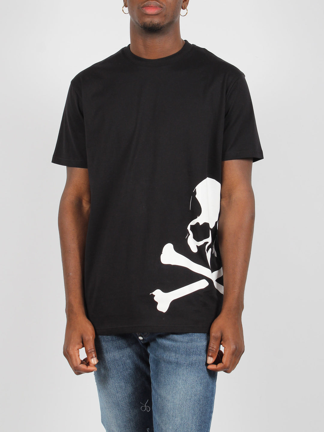 Round neck ss skull & bones t-shirt